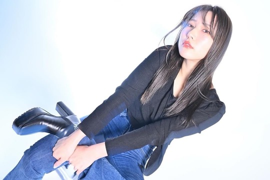 【中目黒】◆月40万円の保障あり・社会保険完備・ライフスタイルに合わせた雇用形態を選択◆ガッツリ稼ぎたい方や安定を求める方、お休み多めでプライベート重視の方など、希望に合った働き方が叶います！トレンドスタイルを提供し、たくさんのお客様を担当できる「REM 中目黒（レムナカメグロ）」からスタイリスト（美容師）の求人☆★