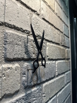 【香椎】≪月に1回日曜日のお休み・社会保険完備・20時迄に退勤可能・有給休暇あり≫働くママさんやブランクのある方も大歓迎！！小規模ならではの働きやすさとアットホームさが魅力の「A.s.h.a hair 香椎店（アシャヘアーカシイテン）」からスタイリスト（美容師）の求人☆★