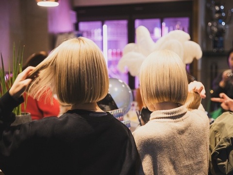 【三宮】≪完全週休二日≫≪有給休暇あり≫≪社会保険完備≫DIDION・soel・FRED PERRYなどのファッション&コスメブランドともコラボ！集客力抜群なので入社後は新規優先入客ですぐに売上が立ちます！好きな仕事で、好きなモノでひととつながれるサロン「MERICAN BEAUTY PARLOR（メリケンビューティーパーラー）」から理容師（理容室）の求人☆★