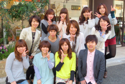 【昭和町】社会保険完備！丁寧な接客とヘアケアに自信アリ、髪の素材づくりを大切にしています☆地域の方に愛され続ける、リピーターの多いサロン♪スタッフの9割が女性！長く美容師として活躍していけるトータルビューティーサロン“KEI-TIE（ケイティ）”から、アシスタント（美容師）の求人！☆☆