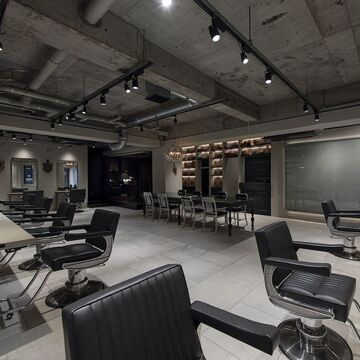 【立川駅】≪営業時間内レッスンOK≫≪美容国保あり≫≪店舗展開サロン≫流行りの技術を学びながら、スタイリストデビューを目指すことができます！若いお客様から大人気のオシャレサロン！「NEWTON（ニュートン）」からアシスタント（美容師）の求人☆★