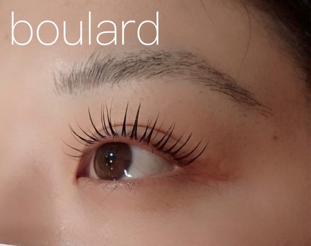 【箕面駅】2025年6月OPEN！未経験歓迎！≪完全週休2日制≫≪有給休暇あり≫≪髪色、服装自由≫研修体制で未経験の方一人前のアイリストになれます！ゆったりと働けるおしゃれな内装がカワイイお店です「2025年6月、箕面駅近くにOPENするアイラッシュサロン」からアイリスト（まつげエクステ・まつげパーマ・アイブロウ）の求人☆☆