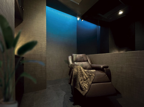 【練馬駅】≪実働8時間制≫≪土日祝休みOK≫≪産休育休あり≫スタッフ専用のカフェテラスを完備！ストレスフリーに働ける環境作りをしています！「ル クラブ ド ボーテ 練馬（ルクラブドボーテネリマ）」からアイリスト（まつげエクステ・まつげパーマ・アイブロウ）の求人☆☆