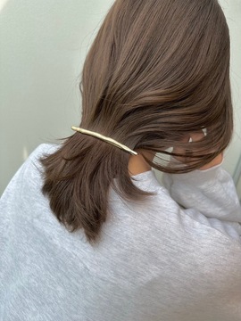 【赤坂駅】≪選べる働き方・社会保険完備・高単価・マンツーマン接客・スタイリストオンリーサロン≫一人ひとりのお客様に向き合うことができます！薬剤にもこだわり丁寧な接客と上質な空間が愛されるヘアサロン「Lei hair&relax（レイヘアーアンドリラックス）」からスタイリスト（美容師）の求人☆★