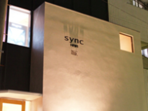 【豊中駅】≪月8，9日休み≫≪19時までに退勤可能≫≪社会保険完備≫働きやすい環境で働きませんか 集客抜群の地域密着型のアットホームサロンブランクのある方、ママさんも大歓迎！「sync 豊中店（シンクトヨナカテン）」からスタイリスト（美容師）の求人☆★