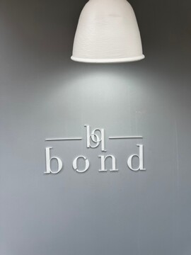 【平尾】≪月22万円の保障給あり・勤務時間や日数の相談OK・マンツーマン接客≫初めて業務委託に挑戦する美容師さんも大歓迎！マンツーマン接客でお客様一人ひとりに向き合った施術ができるヘアサロン「bond（ボンド）」からスタイリスト（美容師）の求人☆★