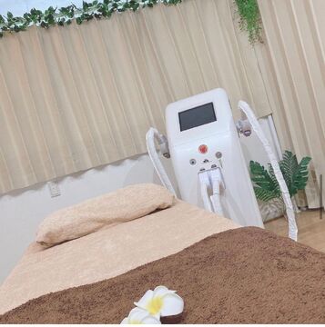 【博多南駅】≪GW休暇あり・駐車場完備・日祝が定休日≫土曜休みもOK！プライベートの時間もしっかり確保して働くことができるネイルサロン「CULU-LU（クルール）」からネイリスト（ネイル）の求人☆☆