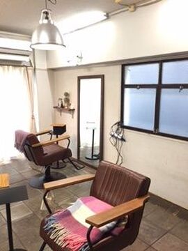 【薬院】≪社会保険完備≫売上次第で最大休日15日！ 新しいスタッフさんが入社すれば広告にも力を入れる予定のヘアサロン「la paix（ラペ）」からスタイリスト（美容師）の求人☆☆