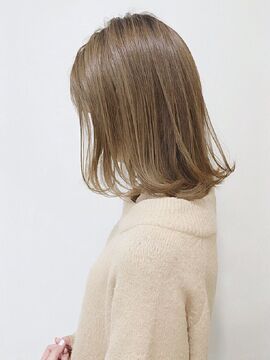 【南千里】社会保険完備≪地域密着型≫≪アットホームサロン≫≪女性が働きやすい環境≫丁寧にカウンセリングを行い、お客様の希望に合わせて施術していきます！お子さんがいる方でも働きやすいサロンです「Foria（フォリア）」からスタイリスト（美容師）の求人☆★☆