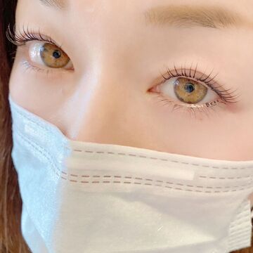 【緑地公園】≪月給23万円スタート≫≪社会保険完備≫≪20時迄には退勤可能≫流行りの技術を取り入れた住宅街に佇む静かなサロン！女性の働きやすい環境が整ったお店です！「Bess eyelash（ベスアイラッシュ）」からアイリスト（アイデザイナー・まつ毛エクステ）の求人★☆★