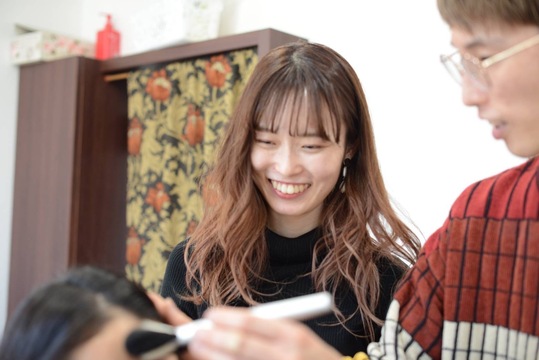 【表参道】◆産休育休実績あり・独立支援制度あり・社会保険完備◆自由に使える有給休暇で連休も取得可能！充実のキャリアアッププランで将来も安心！完全個室のお店です！「GULGUL 表参道店（グルグルオモテサンドウテン）」からスタイリスト（美容師）の求人☆★