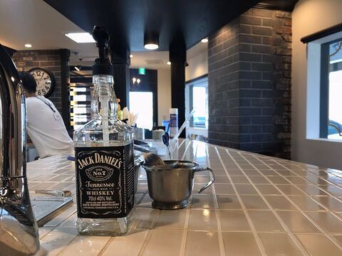 【西川原】≪社会保険完備≫≪月7日休み≫≪社員寮あり≫≪定期健康診断≫≪子供手当あり≫年4回の社内技術試験で確実に昇給、昇格できます！個室完備のリラクゼーションサロン「MIOSTYLE(s)原尾島店（ミオスタイルハラオジマテン）」からスタイリスト・アシスタント（理容師）の求人☆★