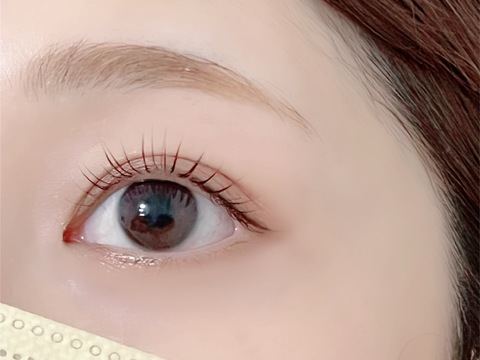 【大橋】≪月給18～25万円スタート・パート雇用の方は短時間勤務やWワークOK≫今までの経験を活かしてみませんか？勤務時間に制限がある方でも活躍できます！お客様との距離も近くあたたかい雰囲気！アットホームなアイラッシュサロン「fufula 大橋店（フフラ オオハシテン）」からアイリスト（まつげエクステ・まつげパーマ）の求人☆☆