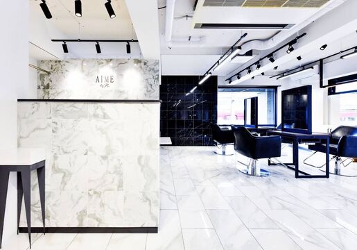 【桂】≪デビューまで最短1年≫≪月8日休み≫≪社会保険完備≫≪20時までに退勤可能≫個人レッスンは朝のみなので、プライベートの時間も大事に！美容師と兼任でアイラッシュとネイルもできるサロンです！！「AIME by noism（エイミーバイノイズ）」からアシスタント（美容師）の求人☆★☆