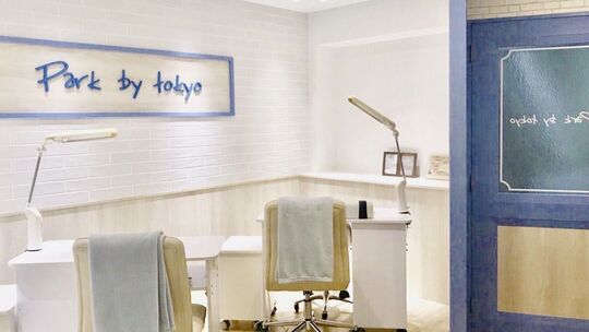 【四ツ橋】≪実働8時間≫≪髪型ネイル自由！私服勤務OK！≫≪社会保険完備≫働きやすさ抜群！トレンドを取り入れ幅広いお客様から大人気！アイラッシュとネイルのトータルビューティ―サロン「Park by tokyo 南堀江店（パークバイトーキョーミナミホリエテン）」からアイリスト（まつげエクステ・まつげパーマ・アイブロウ）の求人☆☆