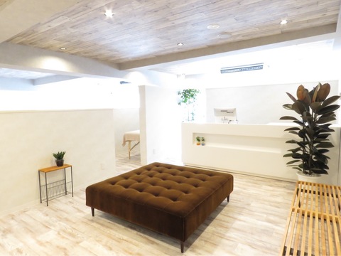 【吉祥寺】≪髪色自由・ネイルOK≫≪月2回まで土日休みOK≫≪産休育休実績あり≫働きやすい環境の大人気サロン！頑張れば頑張った分だけ還元される給与システムがオススメ！「marry 吉祥寺店（マリーキチジョウジテン）」からアイリスト（まつげエクステ・まつげパーマ・アイブロウ）の求人☆☆