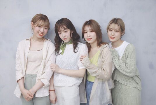 【立川駅】◆月最大25万円の最低保障給あり・社会保険完備◆正社員と業務委託の選択可能！圧倒的な新規数と豊富な薬剤によるカラーが人気のお店です！トレンドをしっかり押さえた「BIRTHDES 立川南口店（バースデスタチカワミナミグチテン）」からスタイリスト（美容師）の求人☆★