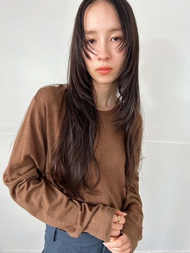 【肥後橋】≪時短勤務OK≫≪ママさんの応募歓迎！≫≪16時までの勤務OK≫≪指名売上最大65％還元≫≪客単価10000円≫≪社会保険完備≫高単価＆高還元のためガッツリ稼ぎたい方必見！ナチュラルでオシャレなスタイルが得意のサロン！「Fiika（フィーカ）」からスタイリスト（美容師）の求人☆★