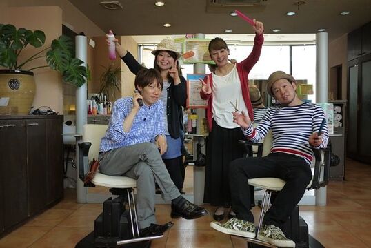 【塚口】月6日or月8日で月間休日が選べる！！あなたの働き方に合わせて選択できるので働きやすさ抜群♪アットホームサロン¨SinSia HAIR 塚口店（シンシア ヘアー ツカグチテン）¨からアシスタント（美容師）の求人☆★