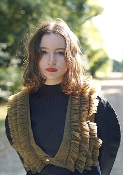 【出町柳】≪マンツーマン施術≫≪社会保険完備≫≪平均客単価12000円≫≪土日休みOK≫正社員か業務委託を選べるサロン！高単価サロンなので数をこなさなくても稼げる！！「RUKU（ルク）」からスタイリスト（美容師）の求人☆★