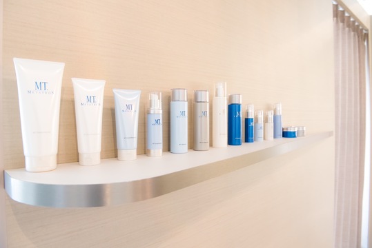 【三宮】≪土日休みOK≫≪週1日～、1日3時間～OK≫≪ママさんの応募歓迎≫高単価サロンでステップアップしたい方にオススメ！ライフスタイルに合わせた働き方ができます！「GRACE（グレース）」からアイリスト（まつげエクステ・まつげパーマ）の求人☆☆