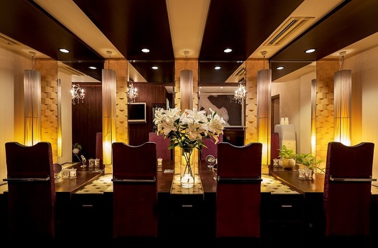 【心斎橋】≪研修期間中も給与保証≫≪未経験の方でも早期習得ができる≫マシン技術を中心として幅広いメニューを展開するエステサロン「ピュアラ心斎橋店」からエステティシャンの求人☆★☆