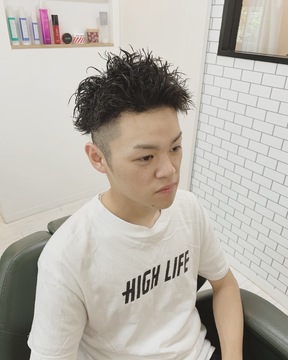 【泉大津駅】≪最低保証月30万円≫≪完全週休2日もOK≫メンズに特化したメンズだけの理美容室！地域の方がたくさんきてくれるので入客チャンスもバッチリです！「hair make Yamakawa（ヘアメイクヤマカワ）」からスタイリスト（美容師・理容師）の求人☆★