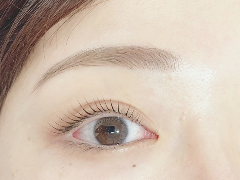 【鵜沼】≪取り扱いメニュ―多数≫≪アニバーサリー休暇あり≫≪土日休みOK≫≪社会保険完備≫丁寧なカウンセリング＆施術でリピート率アップ！髪色・ネイルも自由！「Carat鵜沼店（カラットウヌマテン）」からアイリスト（まつげエクステ・まつげパーマ・アイブロウ）の求人☆☆