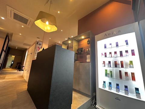 【近鉄八尾駅】≪入社6ヶ月間は月給27万5000円保障≫≪社会保険完備＆完全週休2日制≫新規のお客様も多いので入客チャンスはバッチリ！これからもスタッフが働きやすい環境作りに努めていきます。「Grand meets（グランミーツ）」からスタイリスト（美容師）の求人☆★