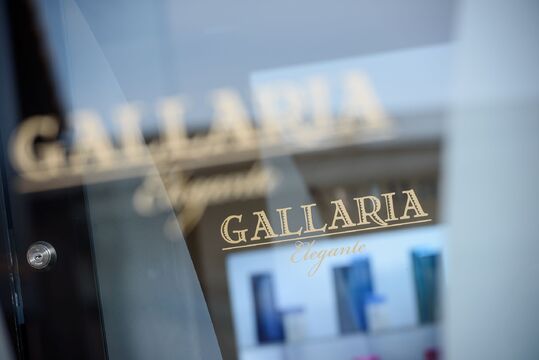 【徳重】≪完全週休2日制≫≪土日休み／連休の取得可能≫≪総売上の50〜60％還元≫入社2ヵ月は50万円の最低保証給あり！半休制度を設けている為、あなたののライフスタイルに合った働き方ができます！「GALLARIAElegante 徳重店（ガレリアエレガンテトクシゲテン）」からスタイリスト（美容師）の求人☆★