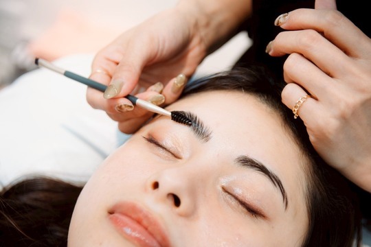 【浜松三方原】サロンワーク経験少しでもあればOK！研修体制◎≪完全週休2日制≫≪有給消化率100％≫≪社会保険完備≫≪土日休み月4回までOK≫≪早番なら18時退勤可・固定勤務の相談可能≫≪髪色ネイル自由≫≪モデル集め完全サポート≫完全個室のマンツーマン施術！「I'LL 浜松三方原店（アイルハママツミカタガハラテン）」からアイリスト（アイデザイナー・まつげエクステ）の求人☆☆