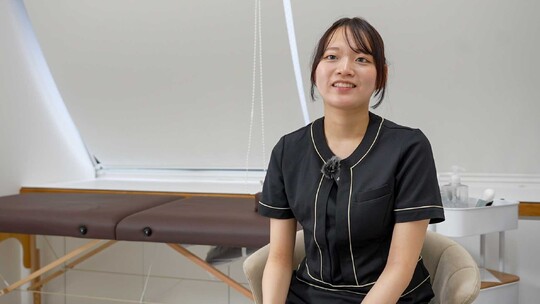 【豊田市駅】≪社会保険完備・実働8時間・残業なし・マンツーマン施術≫頑張った分はしっかり還元されます！うなじやもみあげの脱毛に特化したサロン「スタッフが集まり次第、豊田市駅付近にOPEN予定のうなじ矯正専門店」からエステティシャンの求人☆☆